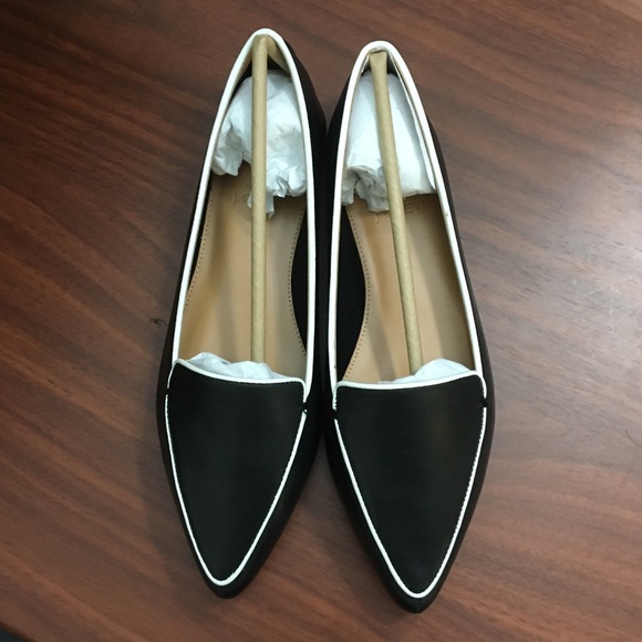 J. Crew Shoes - NIB J CREW leather loafers w pipings